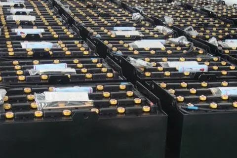 安徽风帆磷酸电池回收|锂电池的回收公司