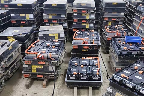 海丰平东瓦尔塔蓄电池回收,高价新能源电池回收|专业回收三元锂电池